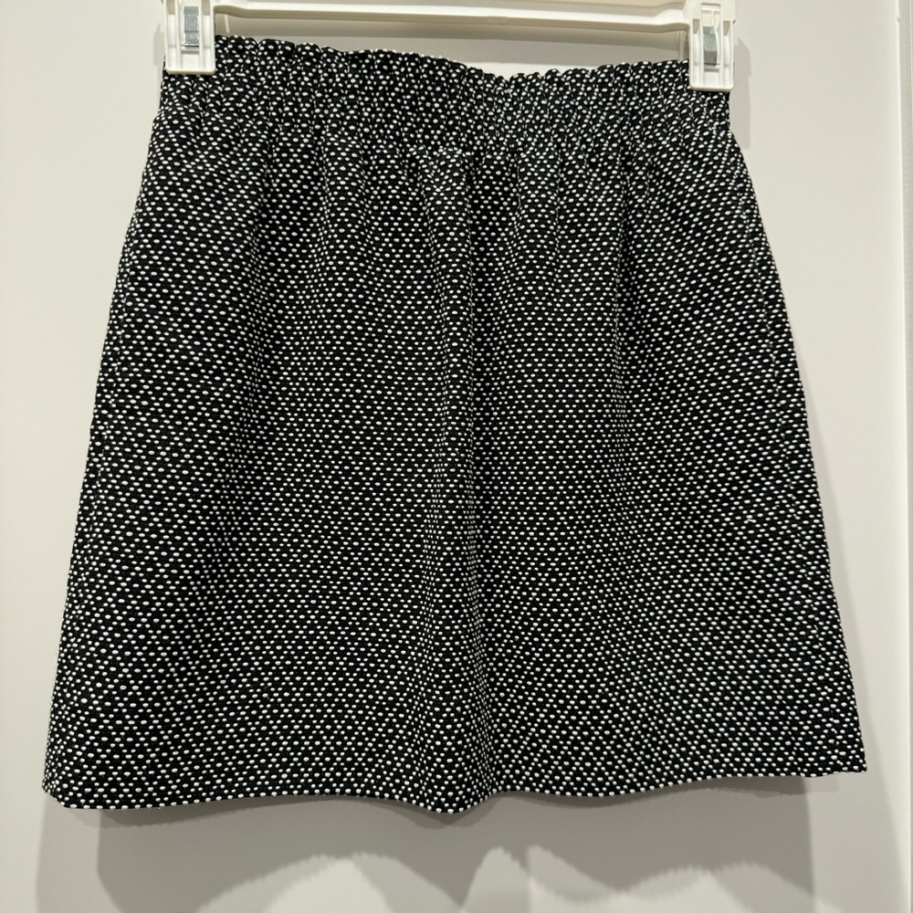 J. Crew Black & White Mini Skirt Women’s Sz 4 Cotton Blend Winter Office Preppy - Picture 1 of 9